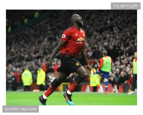 卢卡库火力全开!进攻端优势尽显,领衔球队冲锋陷阵 卢卡库火力全开!进攻端优势尽显,领衔球队冲锋陷阵