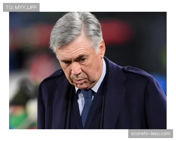 罗贝托筑起中场防线,稳健表现助推球队赛季稳步攀升 罗贝托筑起中场防线,稳健表现助推球队赛季稳步攀升