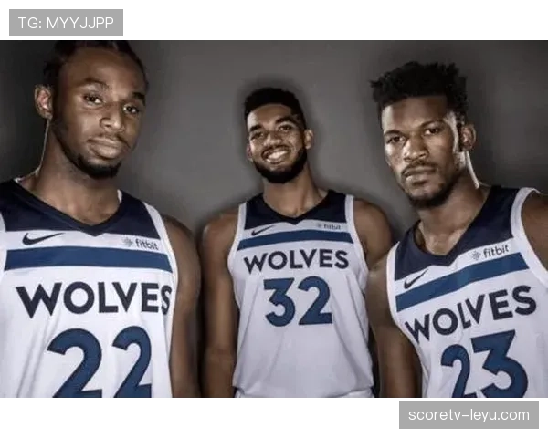 莱万特锋线爆发,全员出色表现助球队强势重返争冠行列 莱万特锋线爆发,全员出色表现助球队强势重返争冠行列